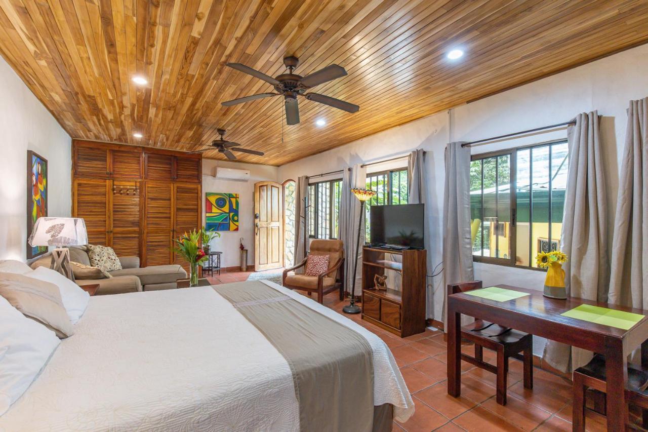 Jungle Creek Aparthotel Manuel Antonio Eksteriør bilde