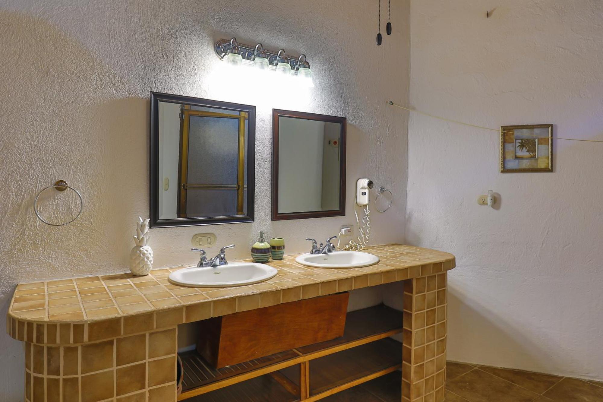 Jungle Creek Aparthotel Manuel Antonio Rom bilde